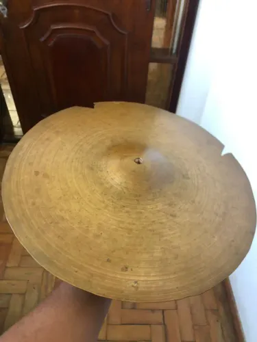 **PraSair** Prato de bateria Ziltanan 16" formula 2001 Raridade (detalhes)