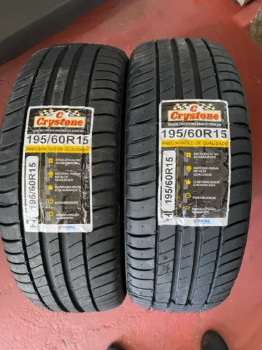 02 pneus Crystone 195/60r15 remolde novo 