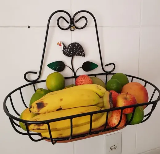 Fruteira de parede oval rústica