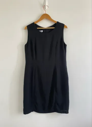 Vestido preto tam 46 tubinho Oberon