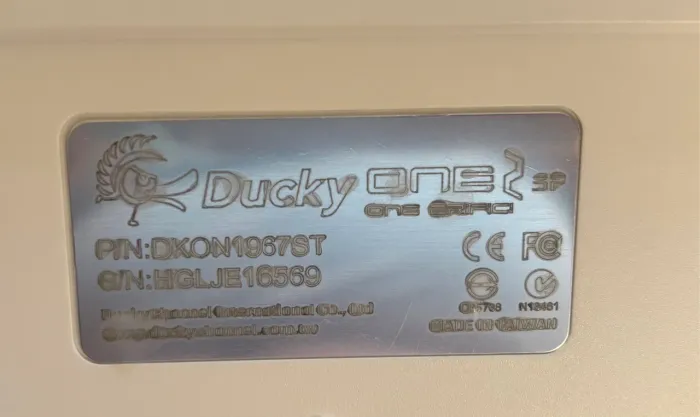 Teclado Ducky one 2 SF usado