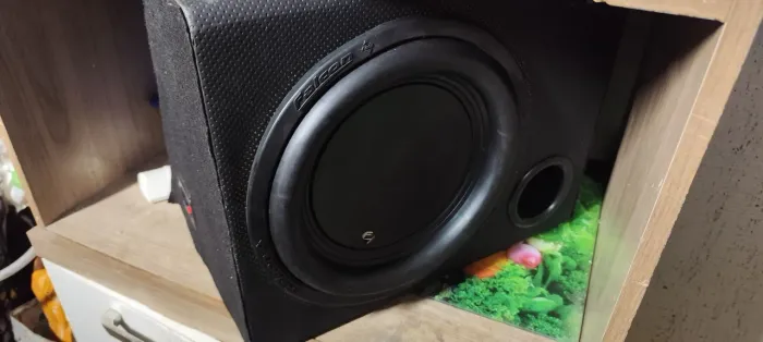 Caixa Dutada Falcon 12" 250RMS