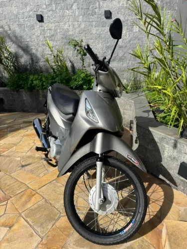  BIZ 125 ES 2008 - Partida Elétrica - Pneus novos - Toda revisada