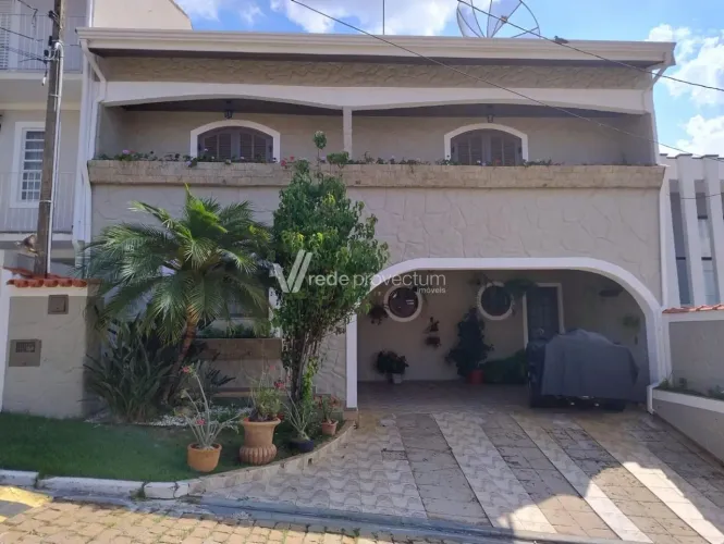 Casa a venda em condomínio no Parque Imperador com 3 dormitórios e 1 suite