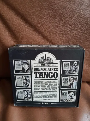 Box 6 cds tango argentino Gardel, Piazzolla etc