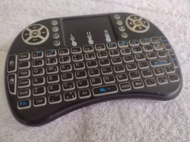 Mini Teclado Controle Sem Fio Com Função Touchpad e Led - Pc Note Games SmartTv