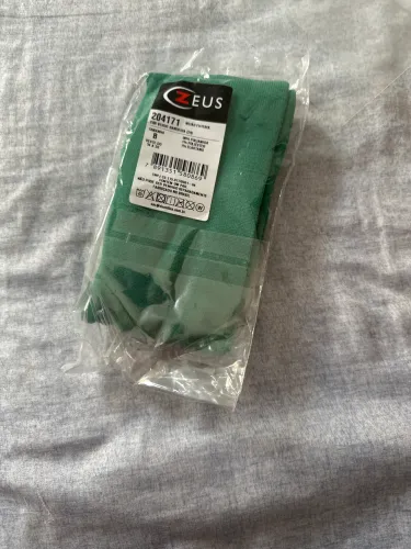 Meião de futebol verde veste do 34 ao 38 