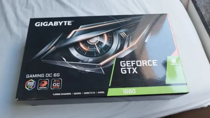 Placa de vídeo GTX 1660 6GB Triple Fan - GIGABYTE