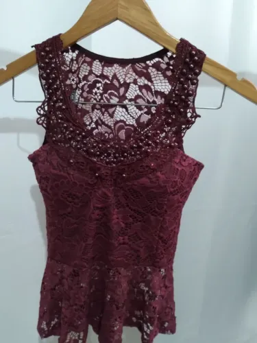 Blusa renda tamanho P 