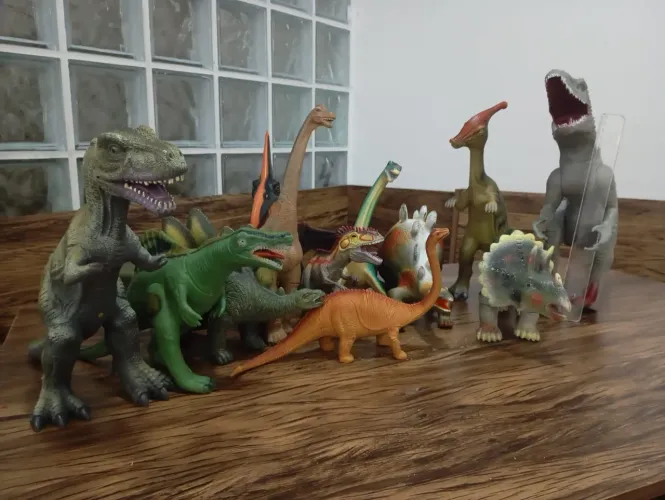 Coleção Dinossauros - 12 peças