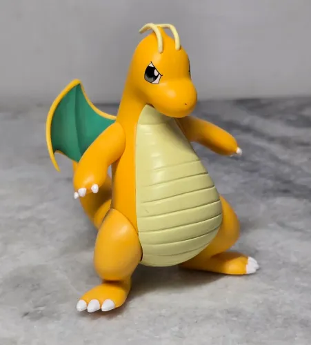 Dragonite pokemon bootleg 12cm