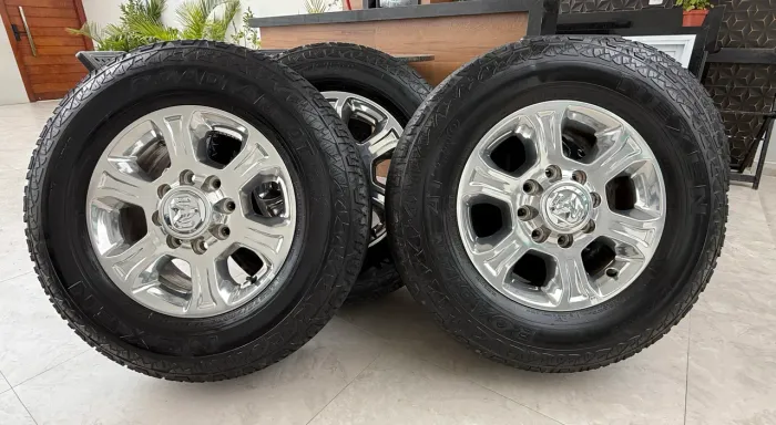 Jogo de Rodas Originais RAM 2500