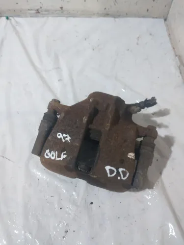 Pinça  freio dianteira direito Golf 97