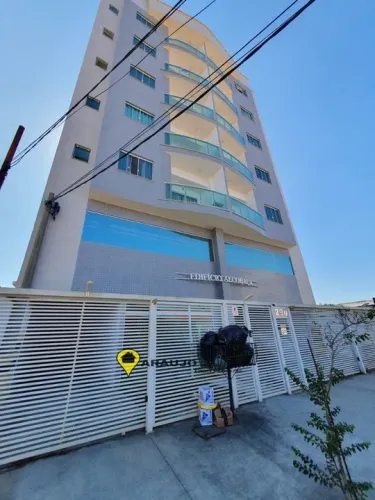 Apartamento a venda no Ed. Alcobaça. (2 quartos) R$ 330 Mil OPORTUNIDADE 