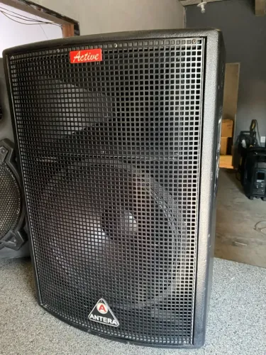 Caixa de Som Ativa Antera TS700AX