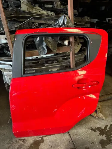 Porta Traseira Esquerda Fiat Mobi Original 