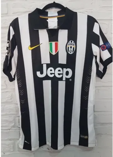 Camisa Juventus de Turim TEVEZ 2013