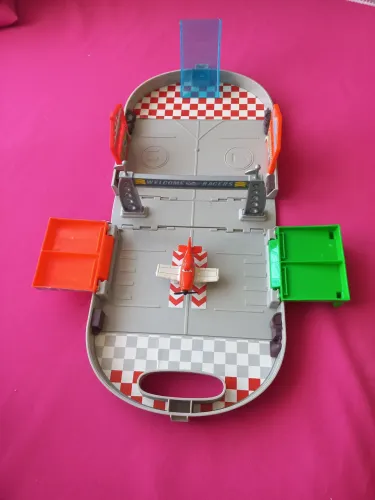 Pista Porta Aviões - Disney Planes- Mattel 