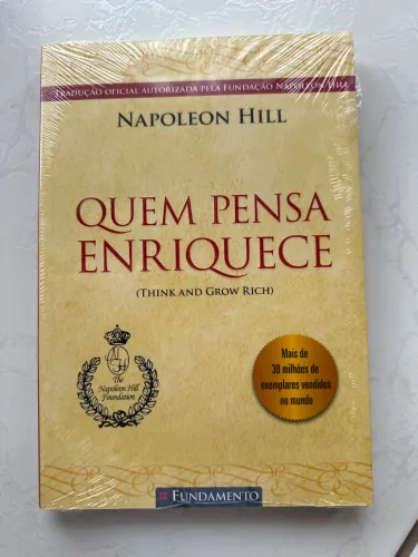 Livro - Quem pensa enriquece / Napoleon Hill