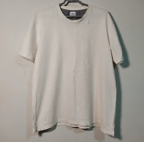 Camiseta zara