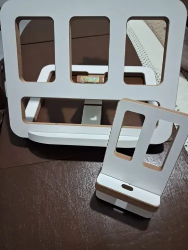 SUPORTE PARA NOTEBOOK E CELULAR - RESISTENTE 