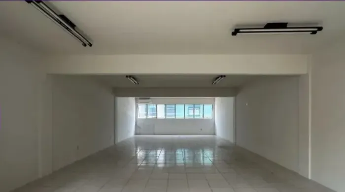 SALA NO CENTRO COMERCIAL CAMPINAS