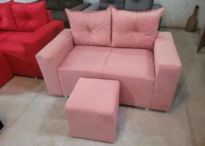 Sofá 2 lugares almofada fixa + Puff