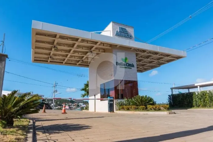 Terreno à venda, 140 m² por R$ 109.407,00 - Lomba do Pinheiro - Porto Alegre/RS