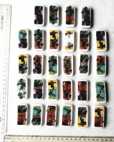 Brinquedo - Dominó Spider-Man - 28 Peças - Pedras Brancas - Marca Yellow - 2009
