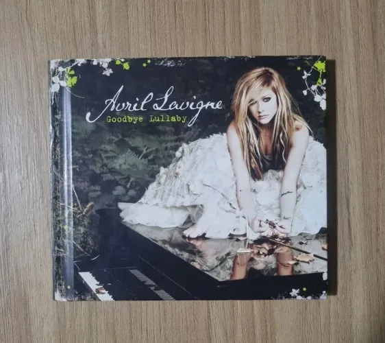 Avril Lavigne - cd + dvd Goodbye Lullaby (Importado)