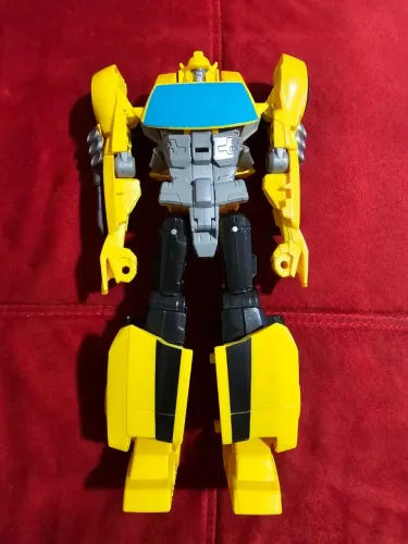 Boneco Transformers Bumblebee Generations Colecionavel