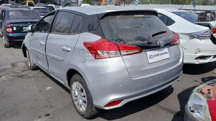 SUCATA TOYOTA YARIS 2018