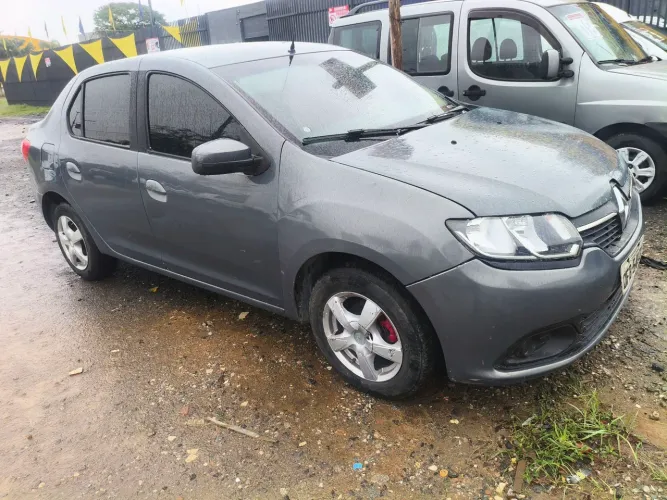 Renault Logan Expression Hi-flex 1.6 8V 4P 2014