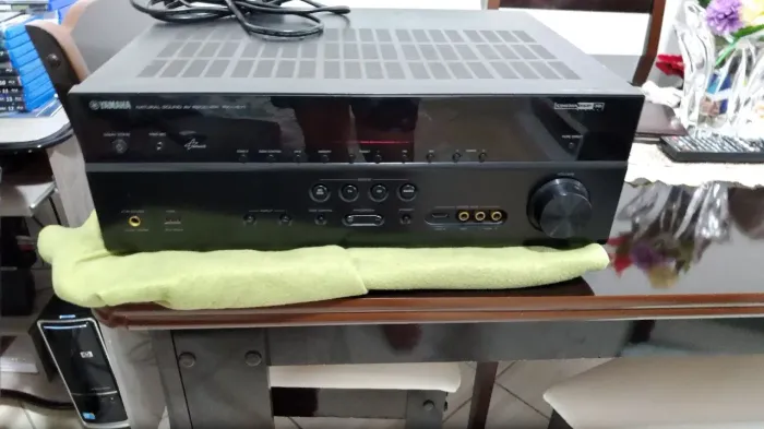 Receiver yamaha rx-v673
