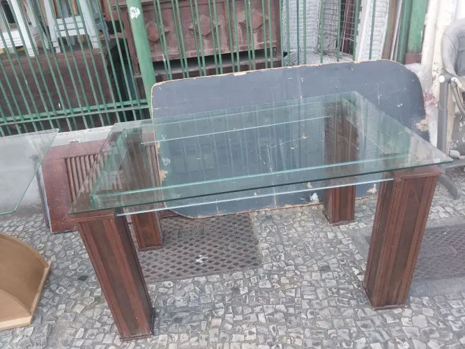 MESA DE VIDRO BISOTADO 