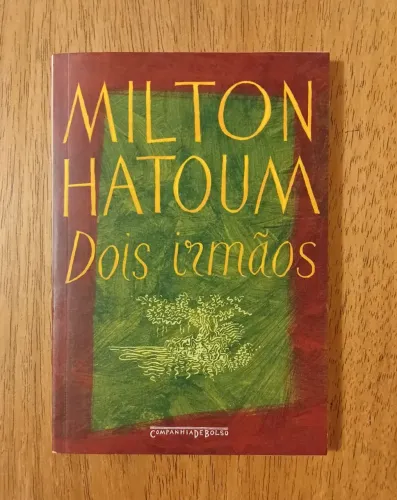 Livro Dois Irmãos - Milton Hatoum