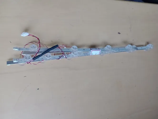 Barras de LED da TV Semp 40s5600fs