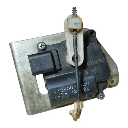 Motor Atuador Ar Condicionado M. Benz Accelo 1016 E1295 Preto