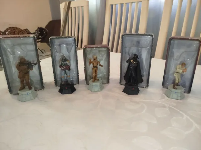 Coleção Star Wars - Bonecos de Coleção xadrez