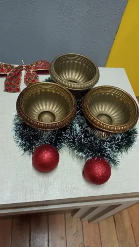 NATAL! ENFEITE DE NATAL- SANTO GRAAL- PLÁSTICO RESISTENTE