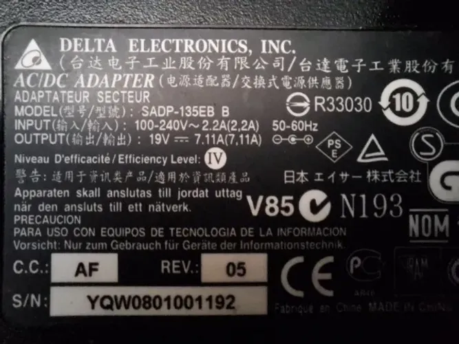 fonte delta eletronics notebook