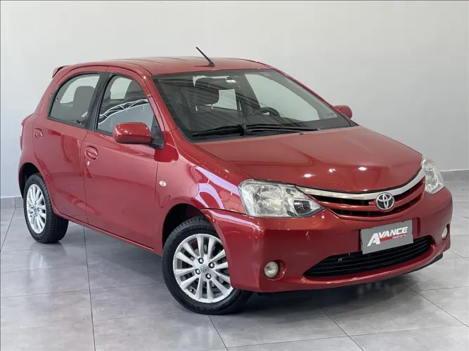Toyota Etios XLS 1.5 Flex 16V 5P Mec. 2013