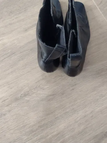 Desapego! Lote sapatos botas e sandálias enom estado.
