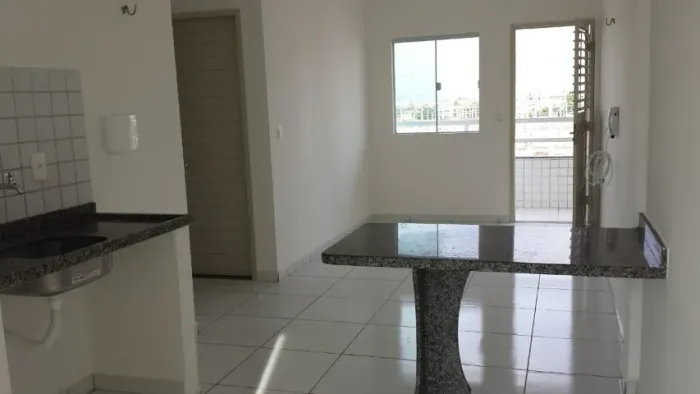 Aluga-se Res. Bairro Nova Betânia 2/4
