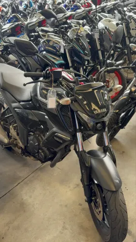 YAMAHA FZ15 2024