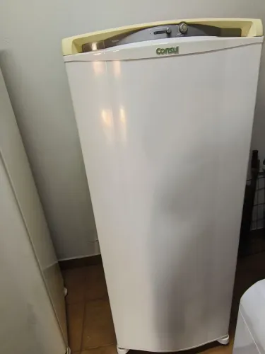 Vendo freezer vertical consul