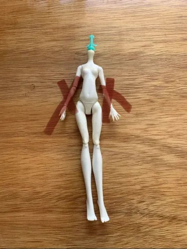 Sucata - Monster high G1 (Catrine Demew)