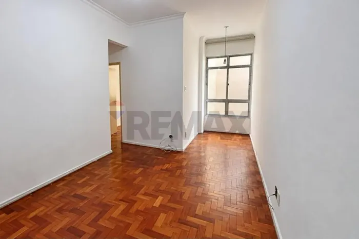 À venda apartamento de 1 quarto próximo ao metrô em Copacabana, Rio de Janeiro