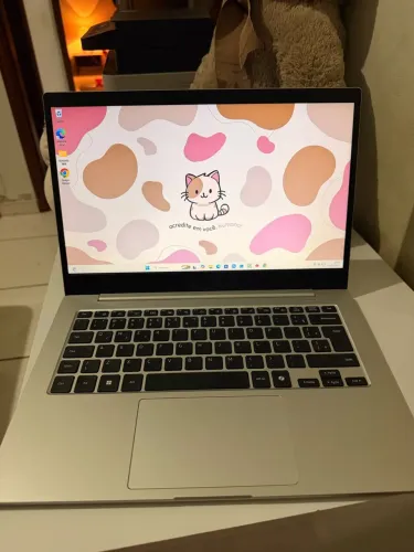 Notebook Samsung Galaxy Book Go 14? Prata - Apenas 2 Meses de Uso