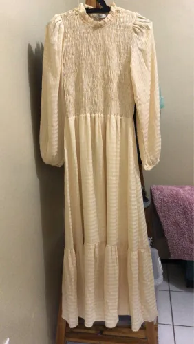 Vestido de festa usado uma vez